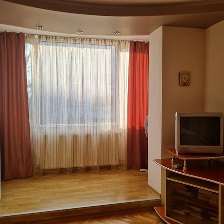 Nice & Relaxing Central Apartment Baia Mare Extérieur photo